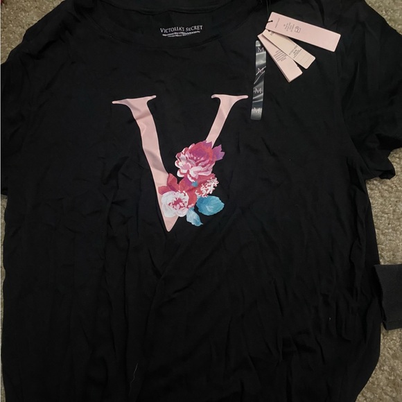 Victoria's Secret Black Tee with Pink Floral V - Picture 1 of 2